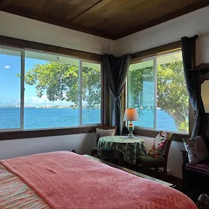 3* Bed & Breakfast Bay Oceanfront